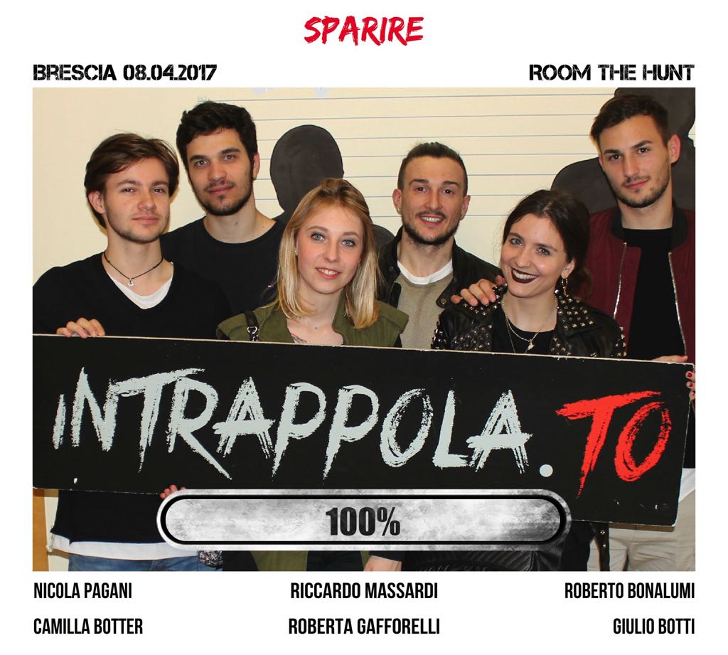 Il gruppo SPARIRE è fuggito dalla nostra escape room Room The Hunt