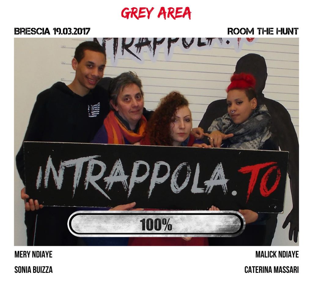 Il gruppo grey area è fuggito dalla nostra escape room Room The Hunt