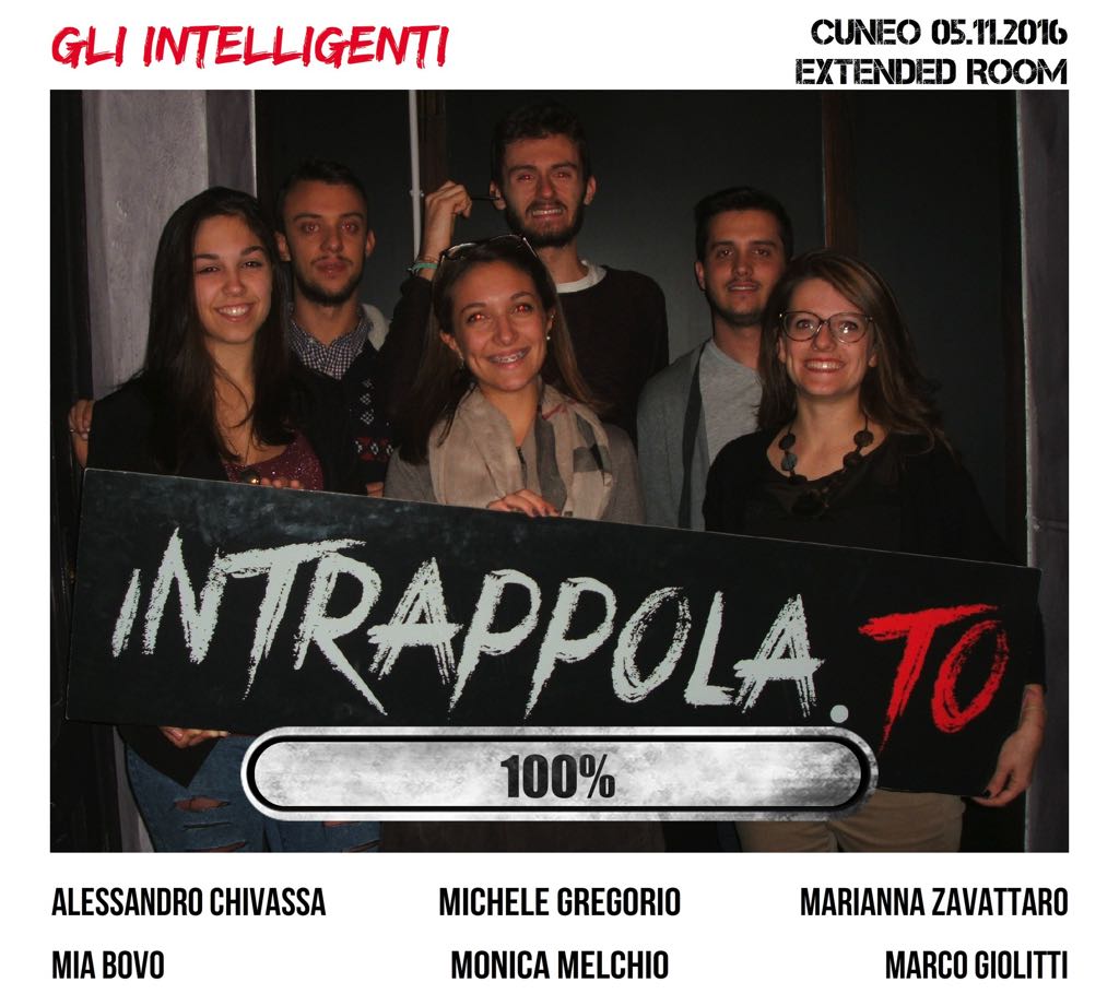 Il gruppo Gli intelligenti è fuggito dalla nostra escape room 