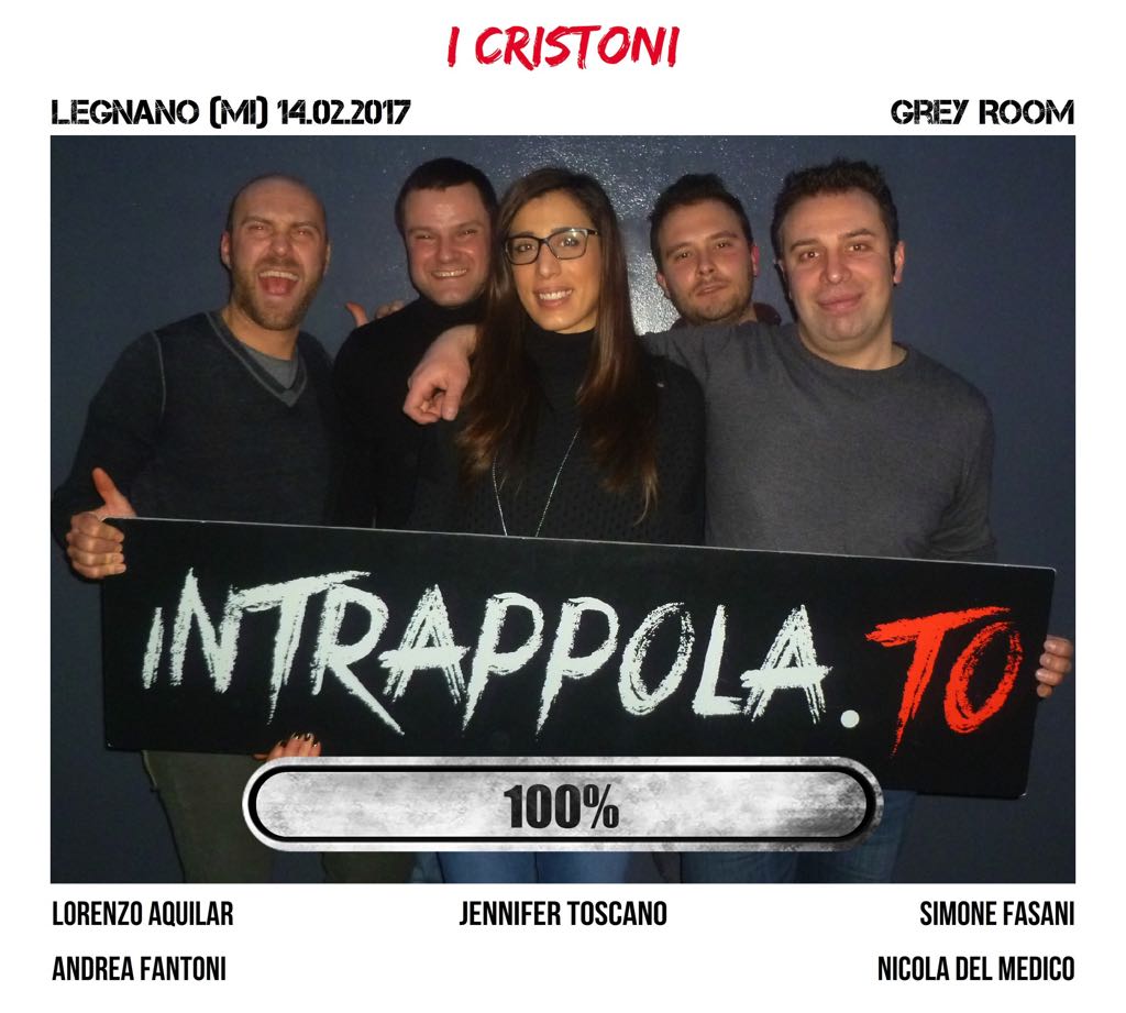 Il gruppo i cristoni è fuggito dalla nostra escape room Grey Room