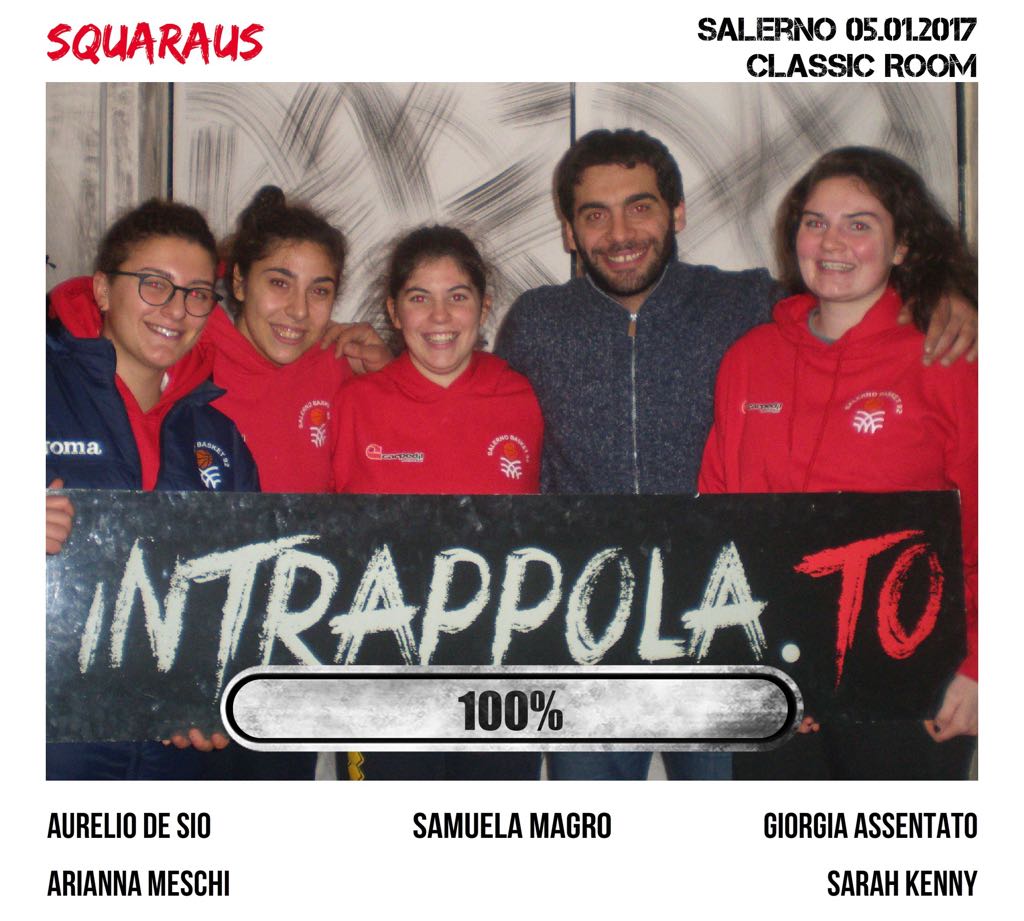 Il gruppo squaraus è fuggito dalla nostra escape room Classic Room